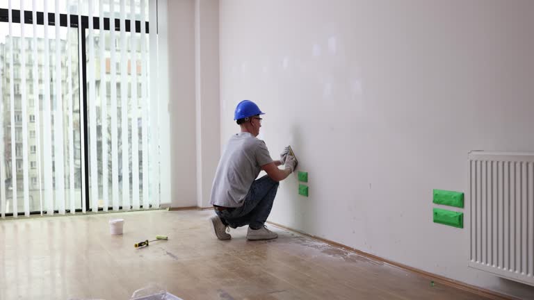 Wallpaper Removal and Painting in Vale, OR